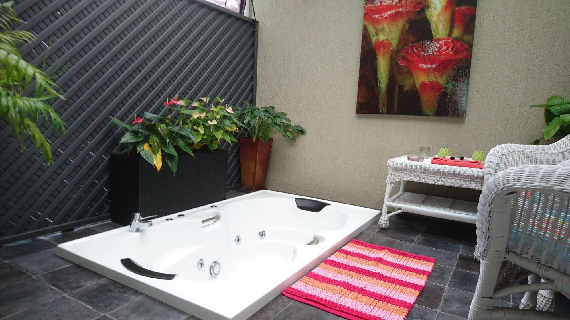 Nelson Bay Bed & Breakfast ภายนอก รูปภาพ